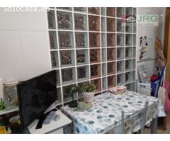 SE VENDE PISO CERCA DE LA AVENIDA PAPA LUNA