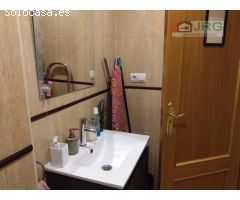SE VENDE PISO CERCA DE LA AVENIDA PAPA LUNA