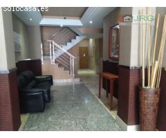 SE VENDE PISO DE 2 HABITACIONES CON PARKING