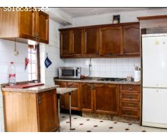 VENTA DE PISO EN EL CENTRO DE TORREDONJIMENO
