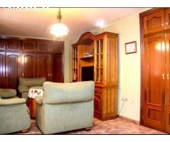 VENTA DE PISO EN EL CENTRO DE TORREDONJIMENO