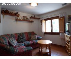 Casa de pueblo en zona de Fiscal.