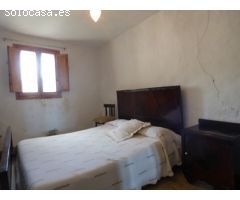 Casa de pueblo en zona de Fiscal.