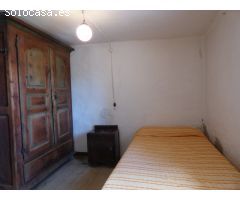 Casa de pueblo en zona de Fiscal.