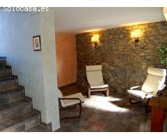 Casa tipica de pueblo en Laspuña.