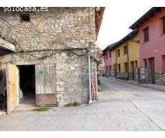 Edificio para rehabilitar en la zona de Campo.