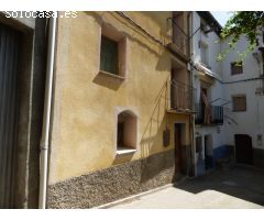 Casa para rehabilitar en pueblo de la Ribagorza.