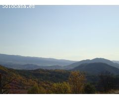 Parcela con vistas a la Peña Montañesa.