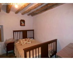Casa de pueblo a la venta en Eripol.