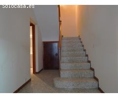 Casa en plaza mayor Tierrantona