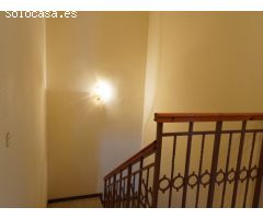 Casa en plaza mayor Tierrantona