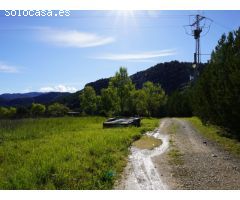 Casa con terreno en Escanilla.