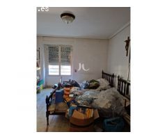 MAGNÍFICA CASA EN LA AVENIDA