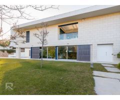 CHALET DE LUJO CON TODAS LAS COMODIDADES