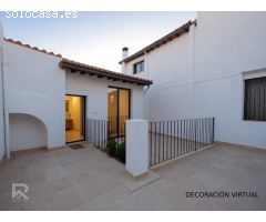 EXCELENTE CASA CON MUCHAS POSIBILIDADES