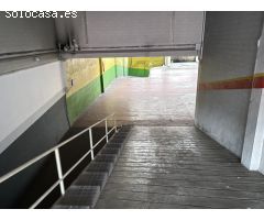 Local comercial amb un gran ventall dusos.