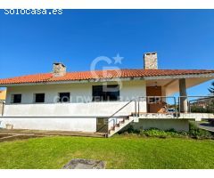 Magnífica casa con jardín a 400 metros de la playa de Mera