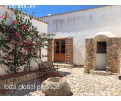 Casa Payesa reformada cerca de Ibiza