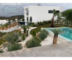 CHALET INDEPENDIENTE EN MIJAS VILLA MALPATROS BUENAVISTA
