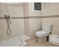 Vivienda y local comercial en Siete Aguas