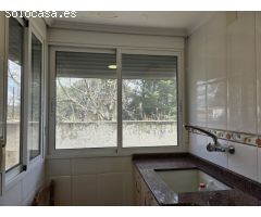 Vivienda y local comercial en Siete Aguas