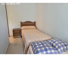 Vivienda y local comercial en Siete Aguas