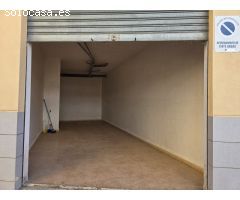 Vivienda y local comercial en Siete Aguas