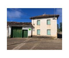 Se vende casa en Santervás de la Vega