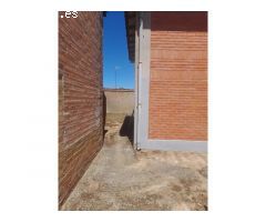 Se vende casa en Villambroz