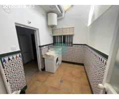 Casa Espejo