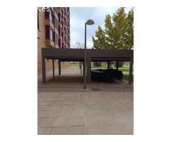 Traspaso de negocio con inmueble en alquiler en calle Arte Figurativo 16, Madrid