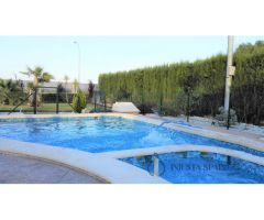 Extraordinaria Villa de 3 Dormitorios Orihuela