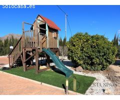 Extraordinaria Villa de 3 Dormitorios Orihuela