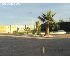 Extraordinaria Villa de 3 Dormitorios Orihuela
