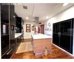 Extraordinaria Villa de 3 Dormitorios Orihuela