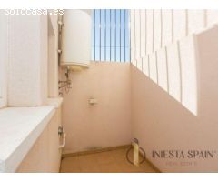 Chalets adosados en Zona Santiago Bernabéu Santa Pola
