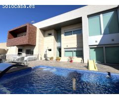 Exquisita Villa de Lujo en Torre Pacheco: Un Paraíso en la Costa Cálida
