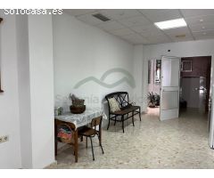 Local Comercial de 49 m² en Olvera
