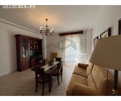 Piso céntrico 220m2, 3 Dorm, 2 Baños, Trastero y Buhardilla.