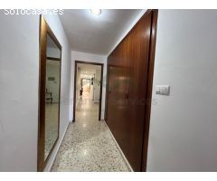 Piso céntrico 220m2, 3 Dorm, 2 Baños, Trastero y Buhardilla.