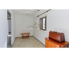 Serrania Services Inmobiliaria: Casa a reformar en Gaucín con gran potencial