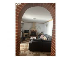 Casa de Pueblo 213m2 4 Dormitorios, 2 Baños, Garage, Terrazas y Vistas