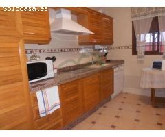 Casa de Pueblo con Parcela 1615 m2.