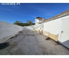 Centro ecuestre con 3 viviendas a 5 km de Ronda