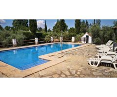 Finca rústica con piscina