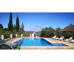 Finca rústica con piscina