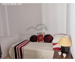 Casa Urbana, 2 Dormitorios, Baño, Salón.