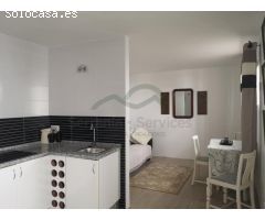 Casa Urbana, 2 Dormitorios, Baño, Salón.