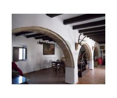 Cortijo con 37 hectares, Puerto Serrano