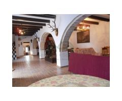 Cortijo con 37 hectares, Puerto Serrano